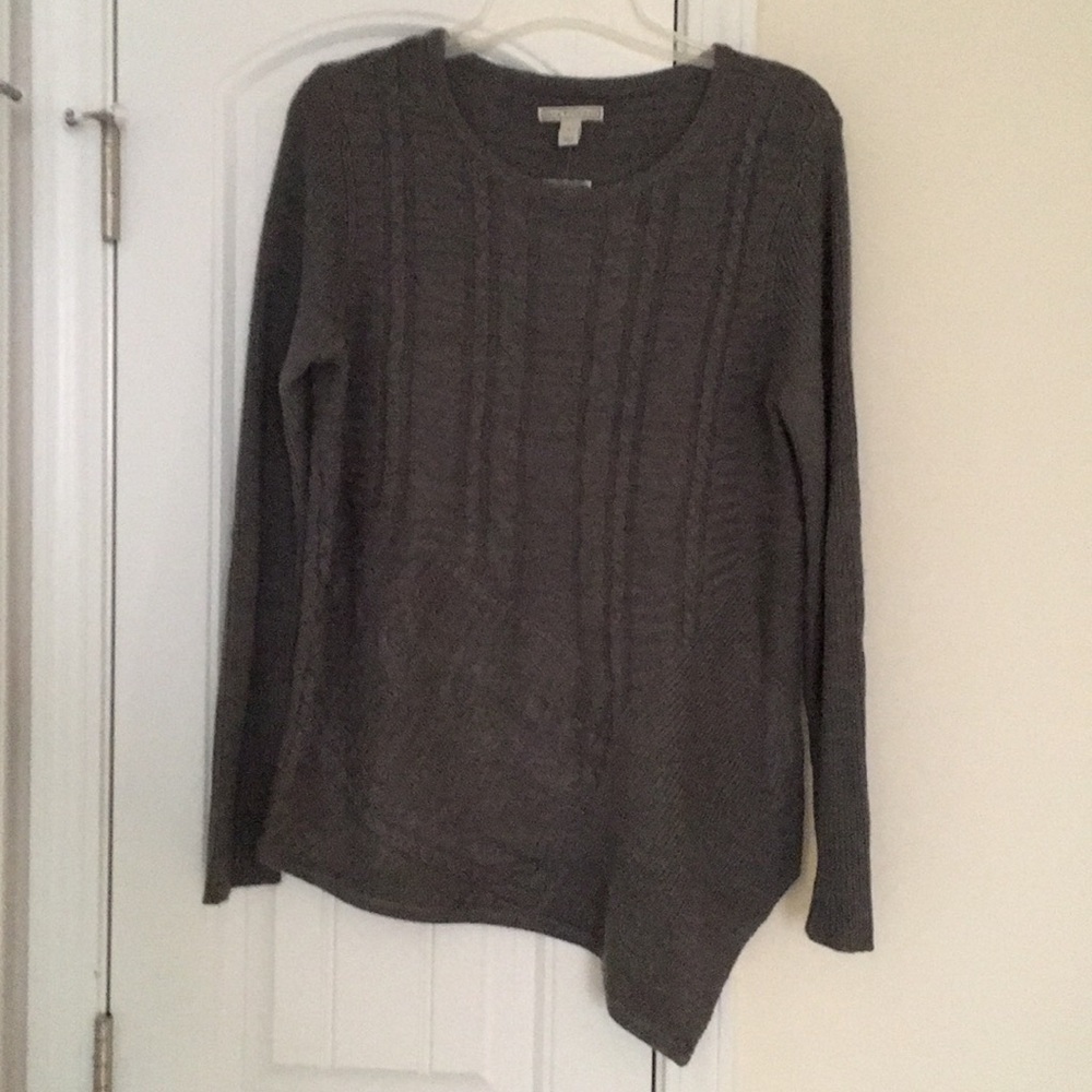 NWT Dana Buchman gray asymmetrical sweater L